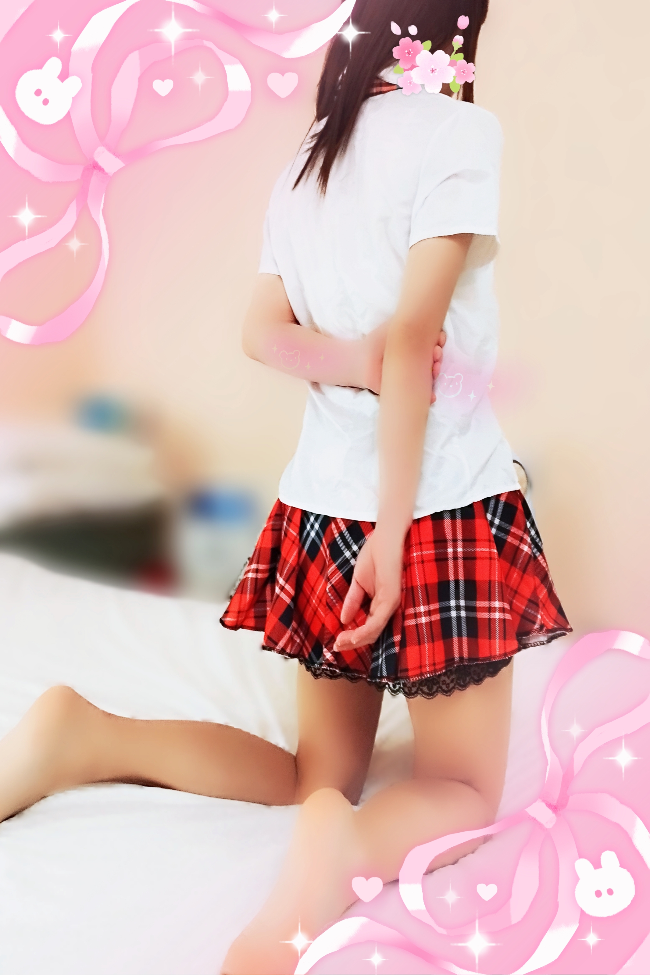 綾瀬ゆずは