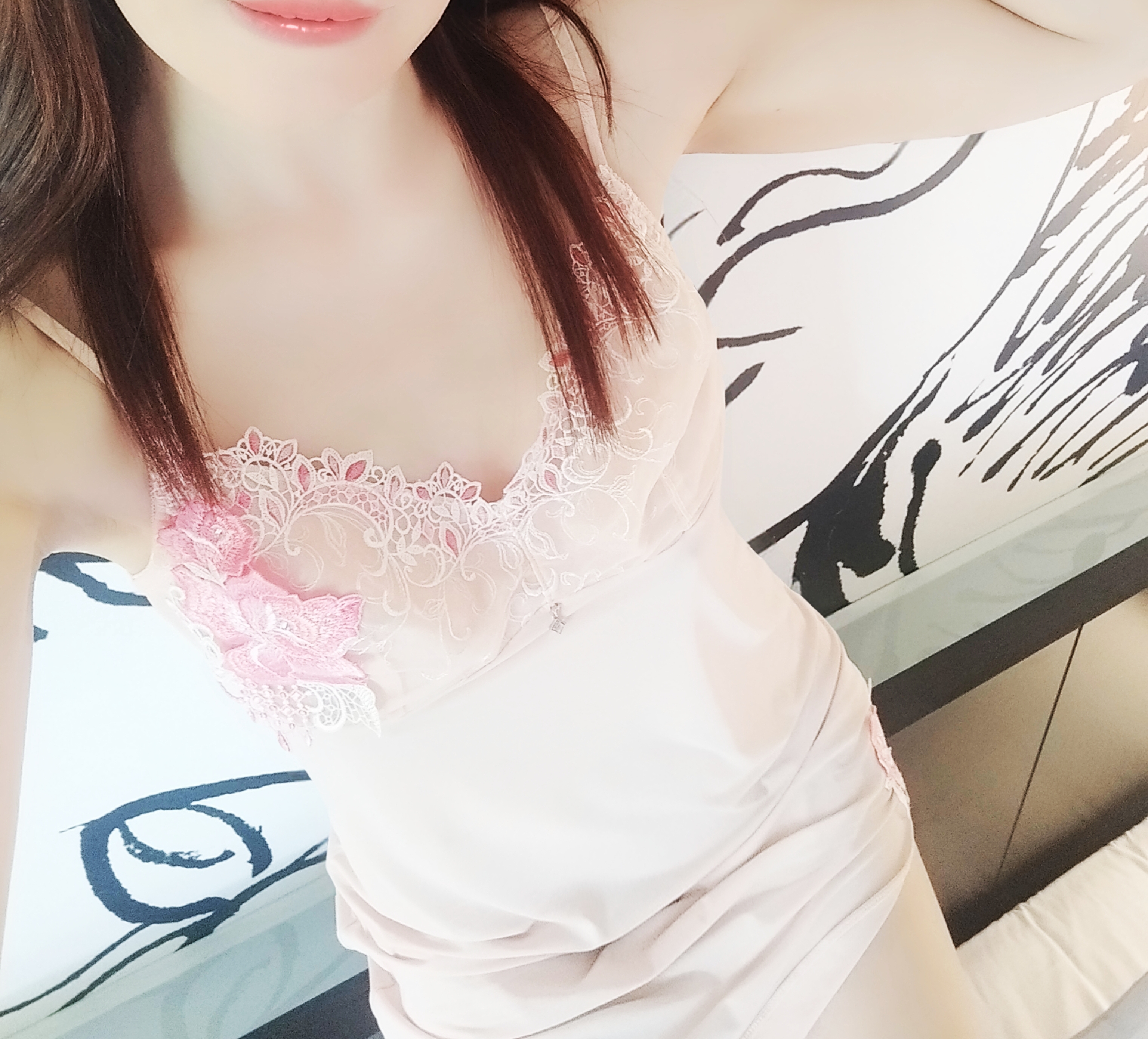 綾瀬ゆずは