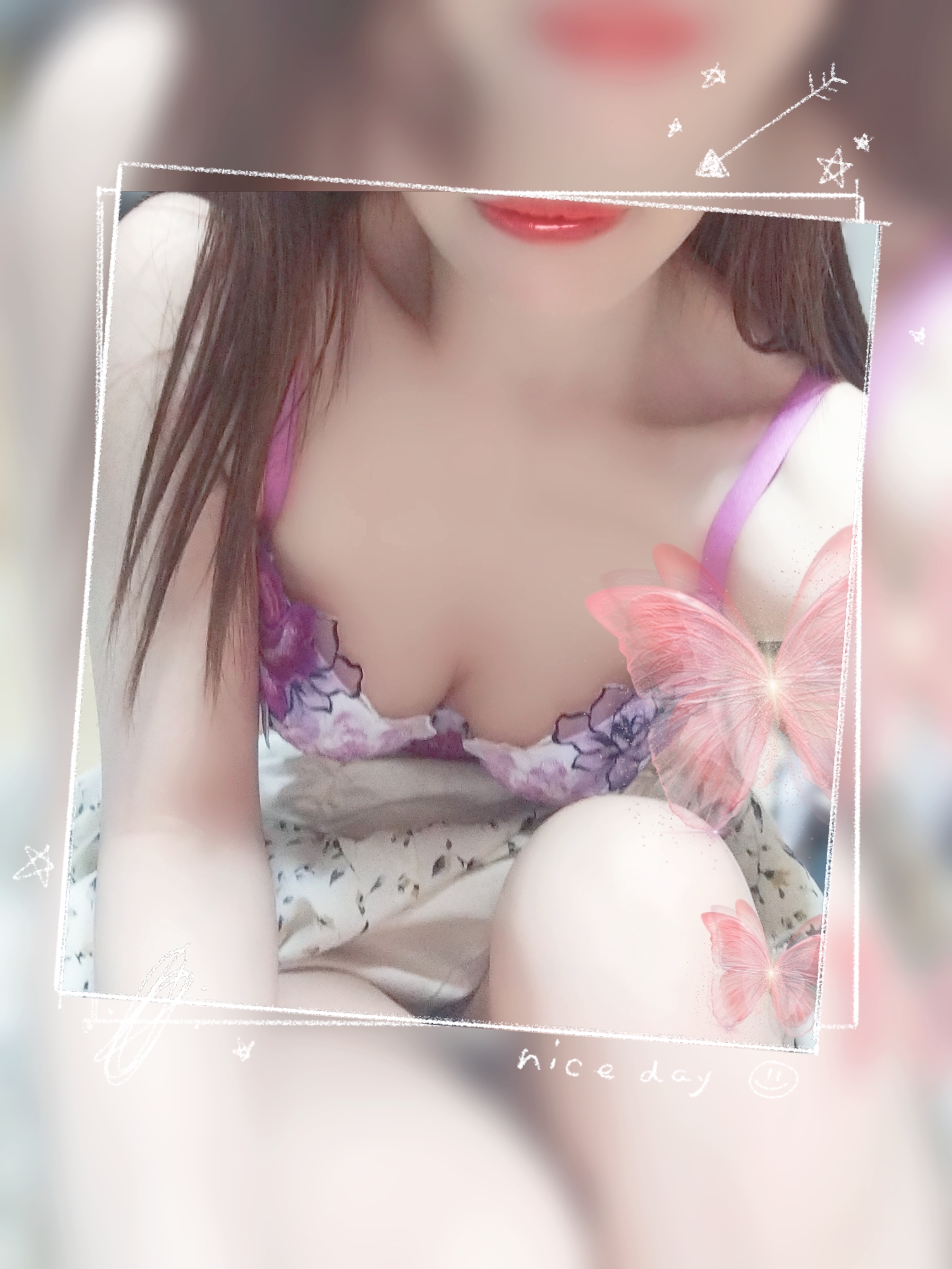 綾瀬ゆずは
