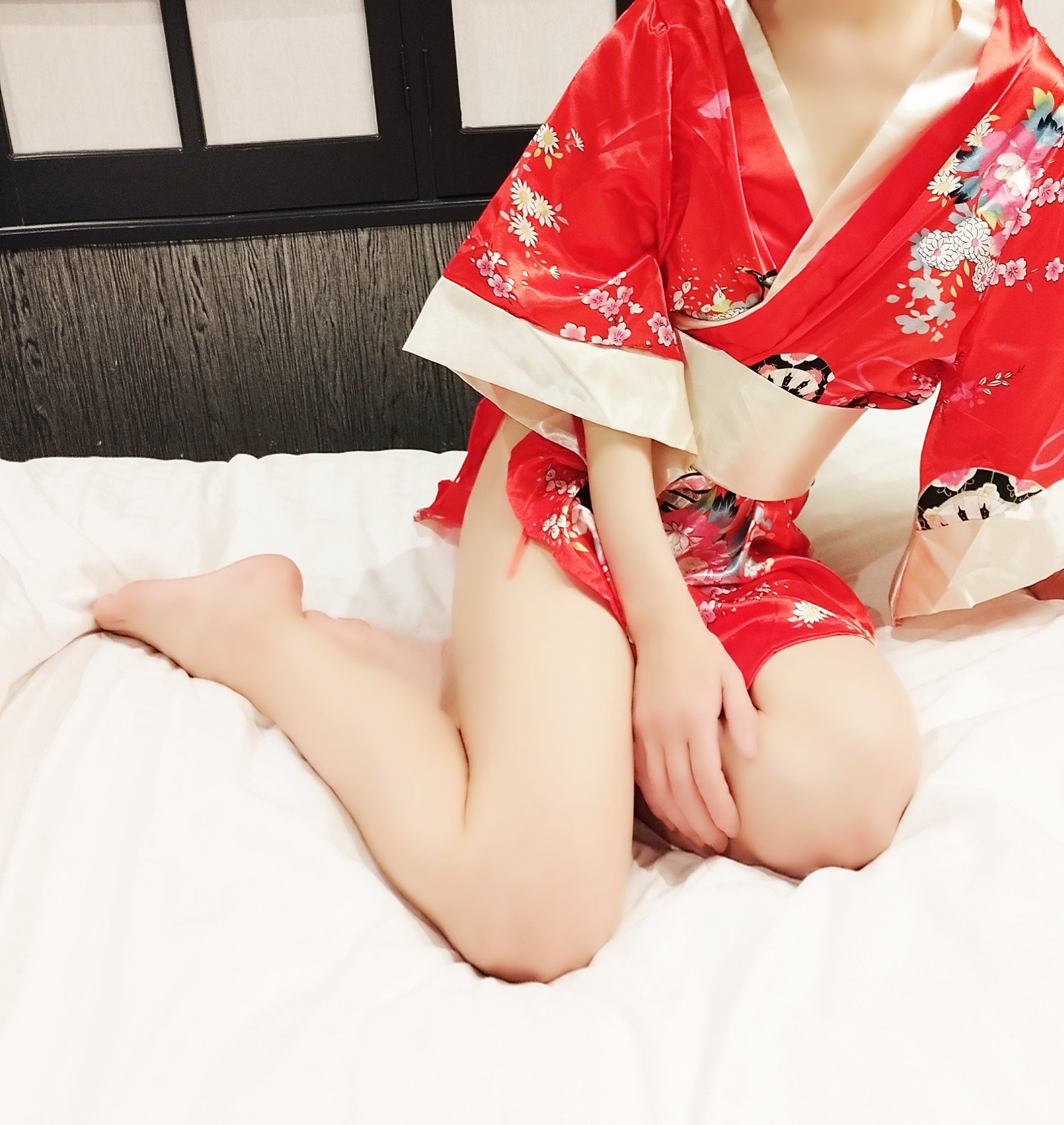 綾瀬ゆずは